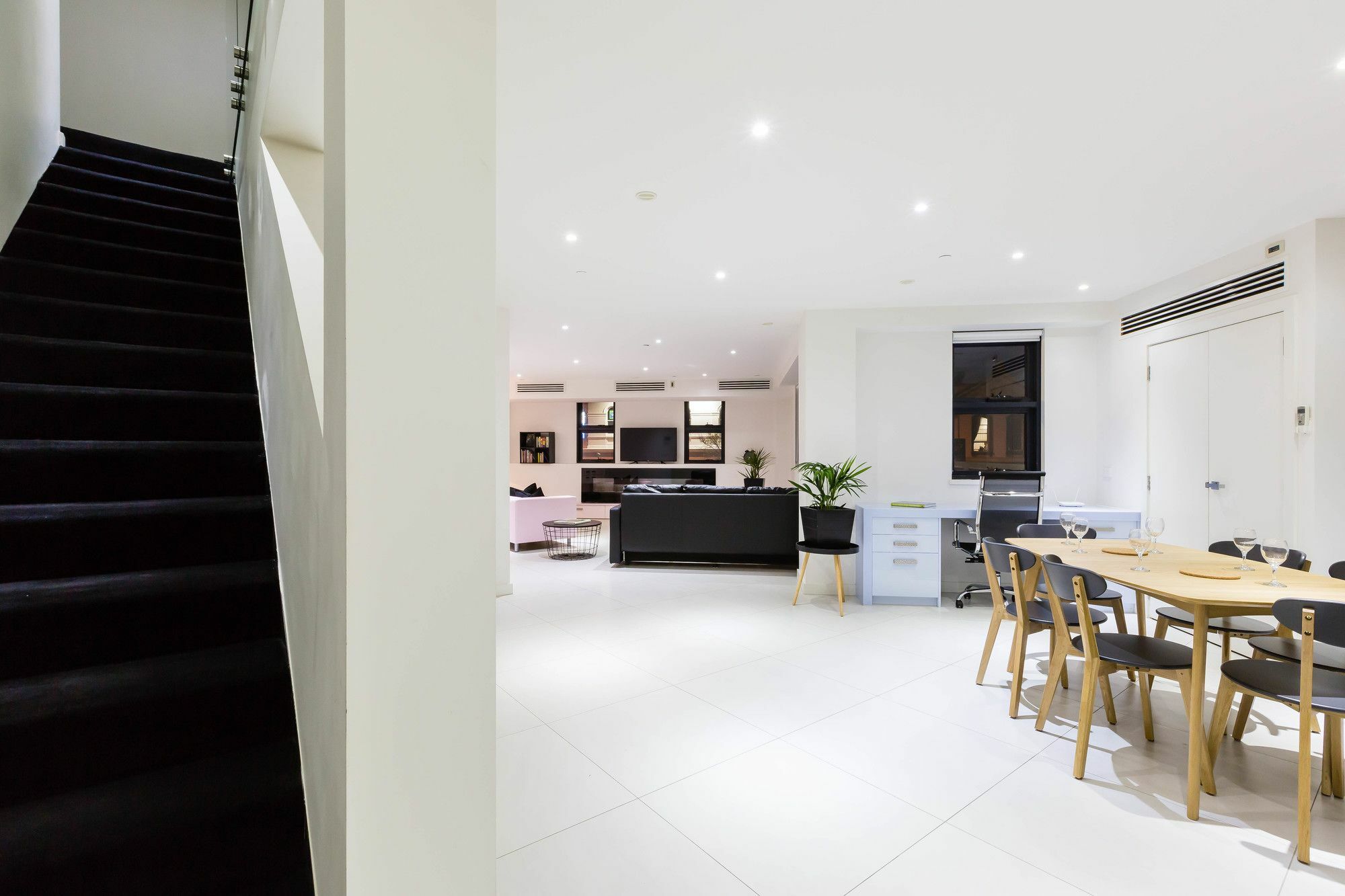 Maddison, 3Bdr Port Melbourne Apartment Extérieur photo